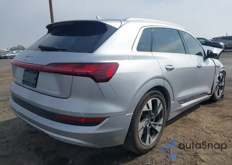 2022 Audi E-Tron Premium Quattro из США, поврежденный, VIN WA1AAAGE3NB004672